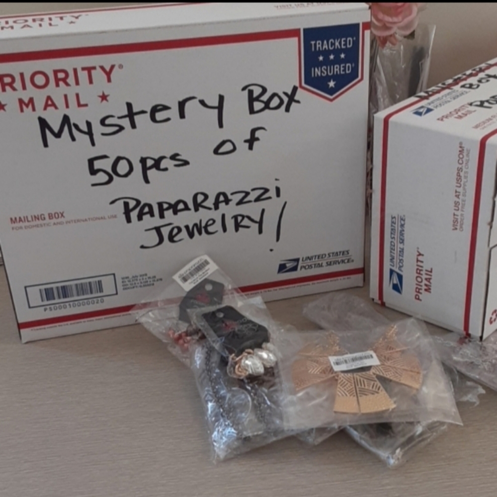 Paparazzi jewelry
